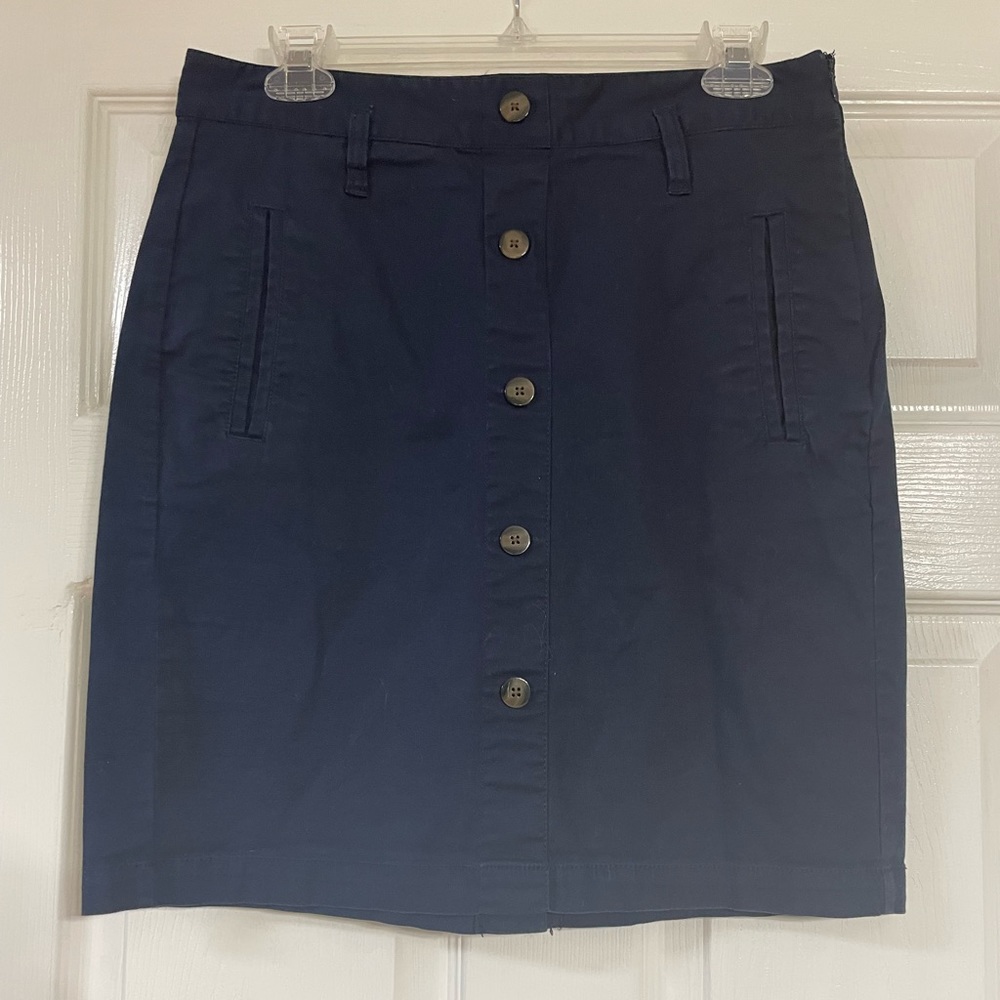 Old Navy Size 8 skirt